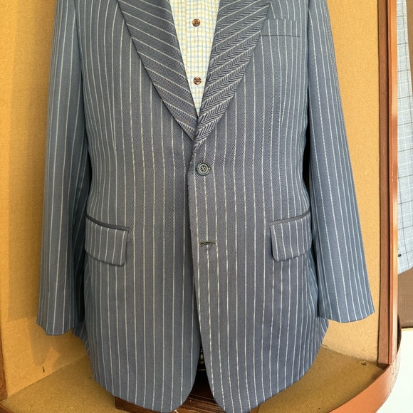 Blue Airfare chalk stripe turned lapel Single breasted 2 button suit. - Picture 2 of 5